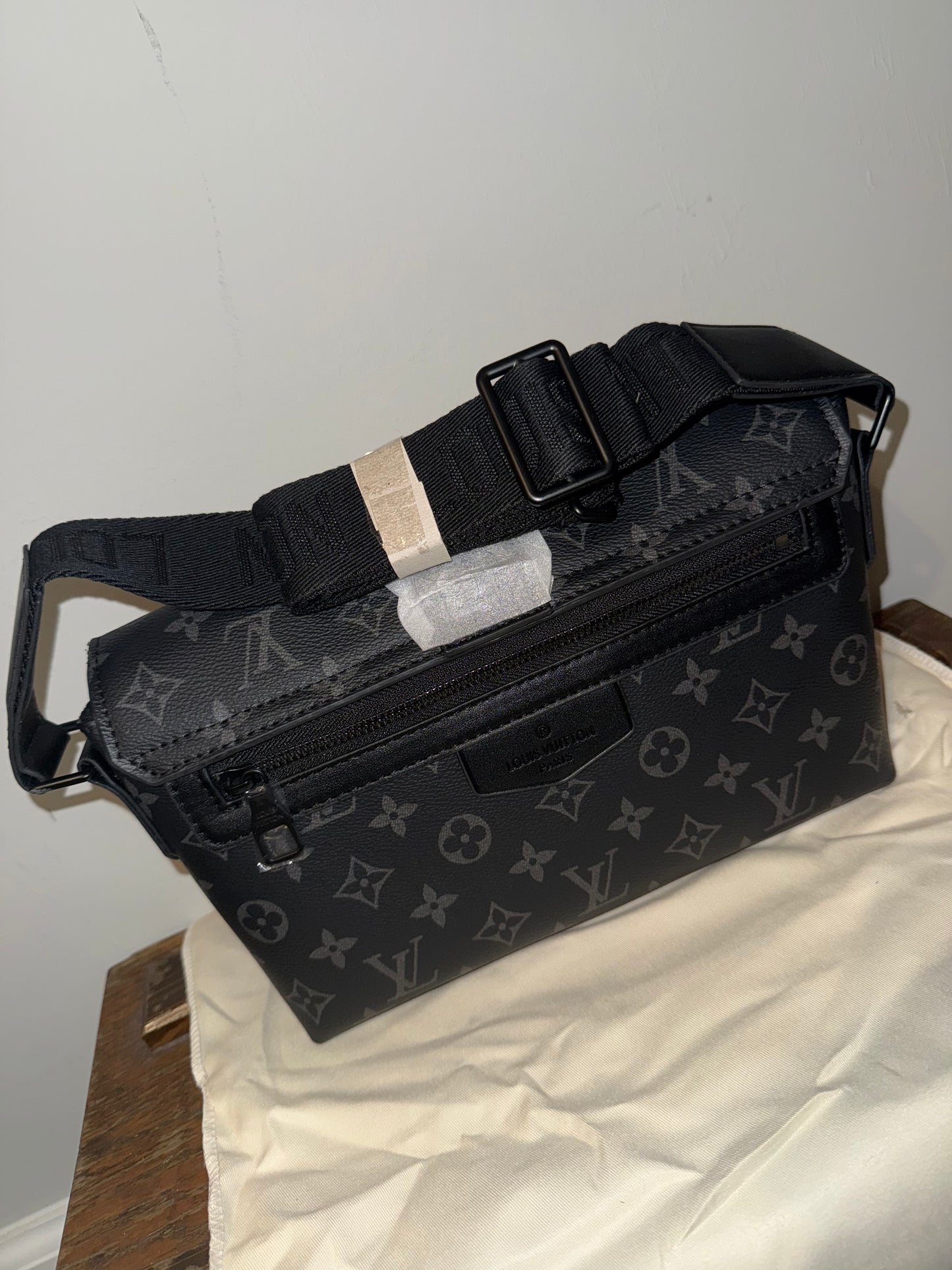 Messenger bag