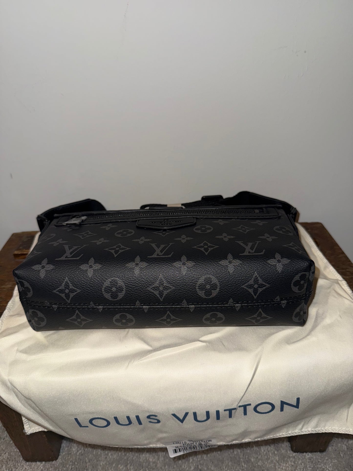 Messenger bag